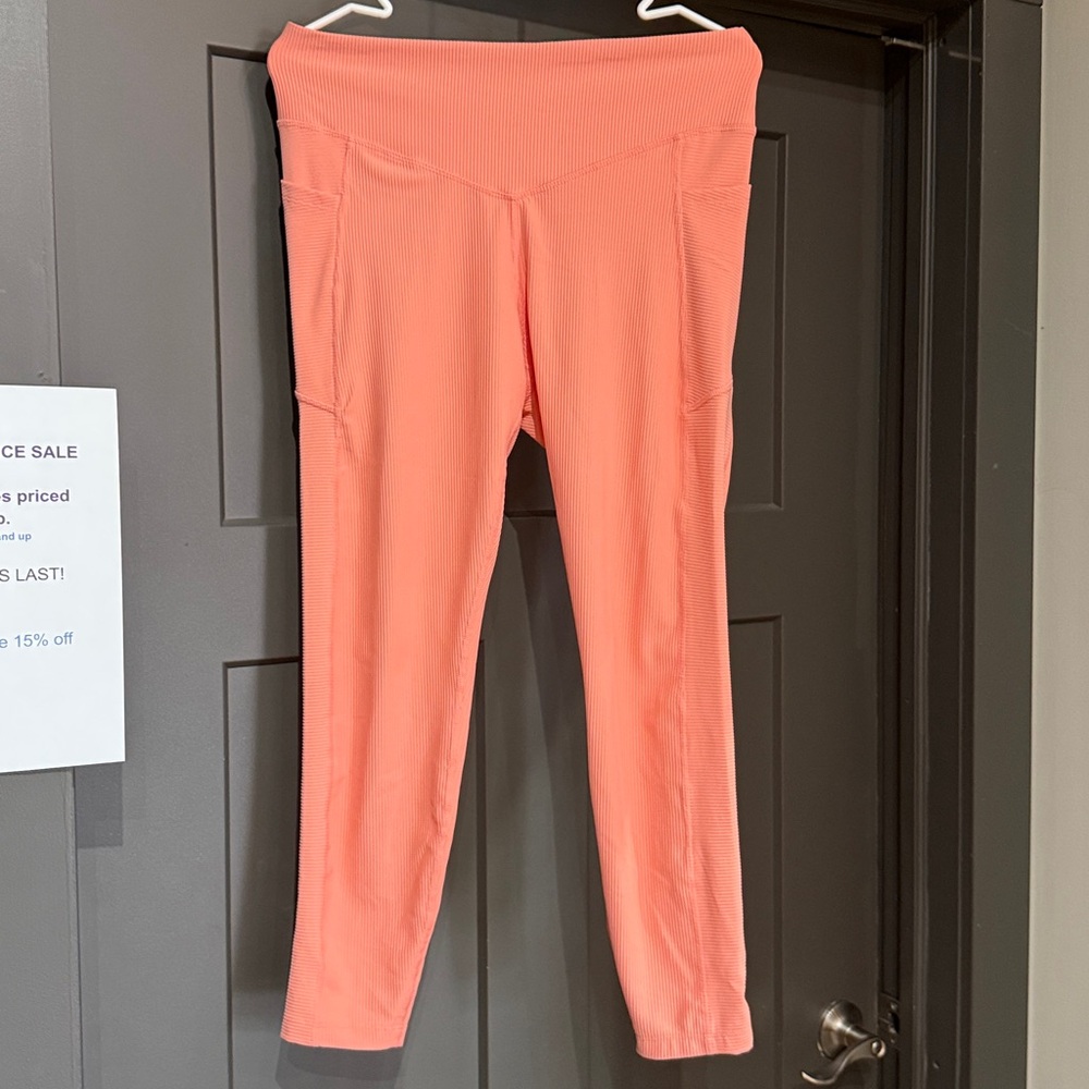 Old Navy Dri fit Coral High-Waisted Leggings high waisted